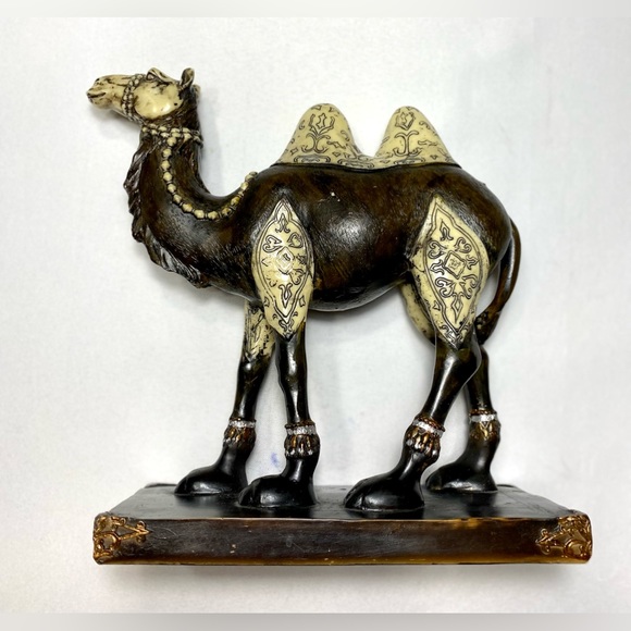 DECORATED CAMEL FIGURINE Statue Sculpture Home Decor Model Artware Room Ornament - Picture 3 of 11